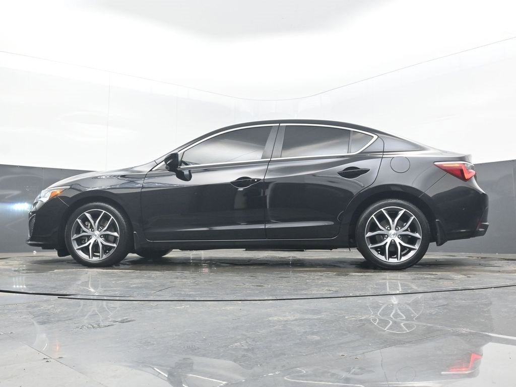 2022 Acura ILX w/Premium Package