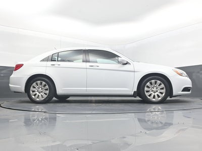2013 Chrysler 200 LX