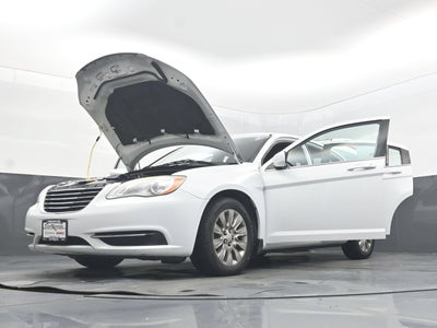 2013 Chrysler 200 LX