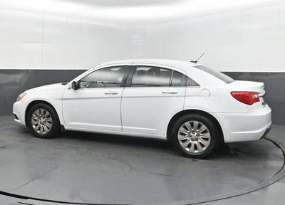 2013 Chrysler 200 LX