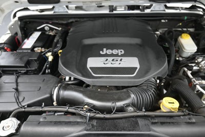 2013 Jeep Wrangler Sahara