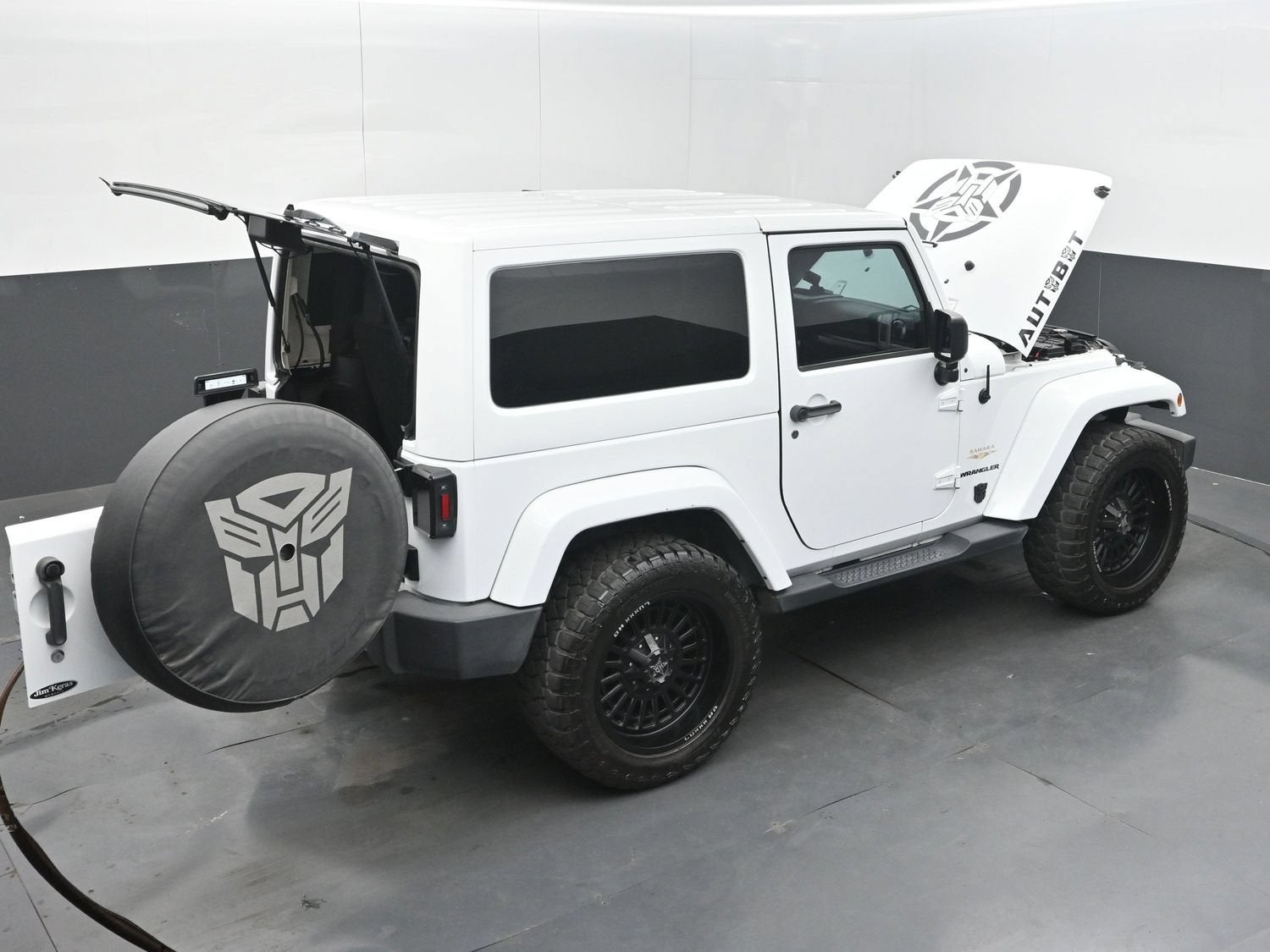 2013 Jeep Wrangler Sahara