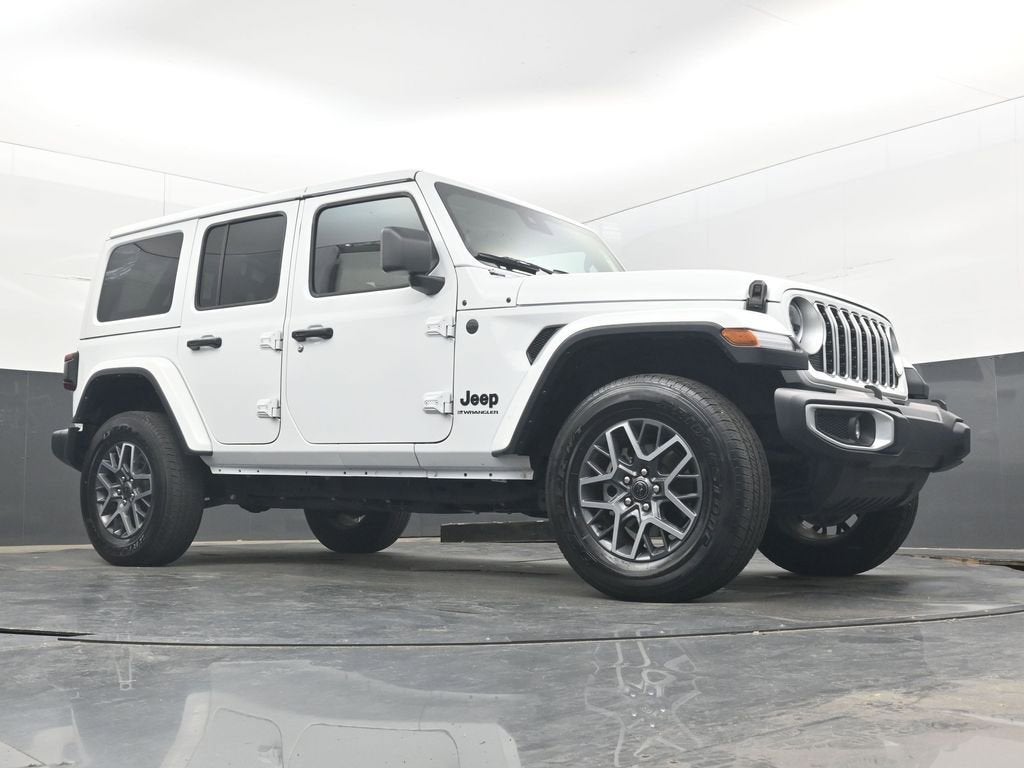 2025 Jeep Wrangler 4-Door Sahara 4x4