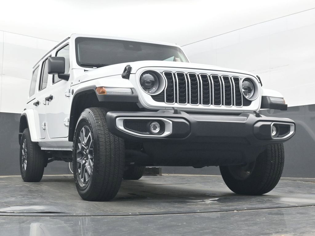2025 Jeep Wrangler 4-Door Sahara 4x4