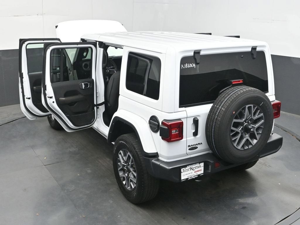 2025 Jeep Wrangler 4-Door Sahara 4x4