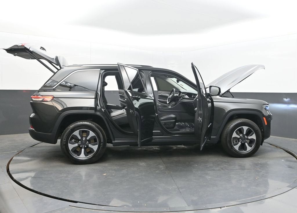 2023 Jeep Grand Cherokee 4xe BASE