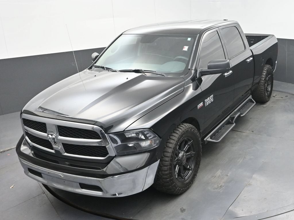 2017 RAM 1500 SLT
