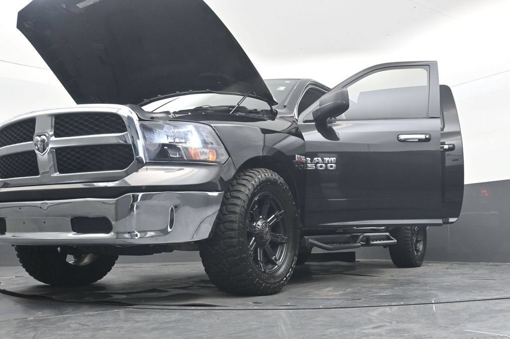 2017 RAM 1500 SLT