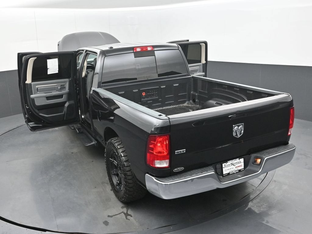 2017 RAM 1500 SLT