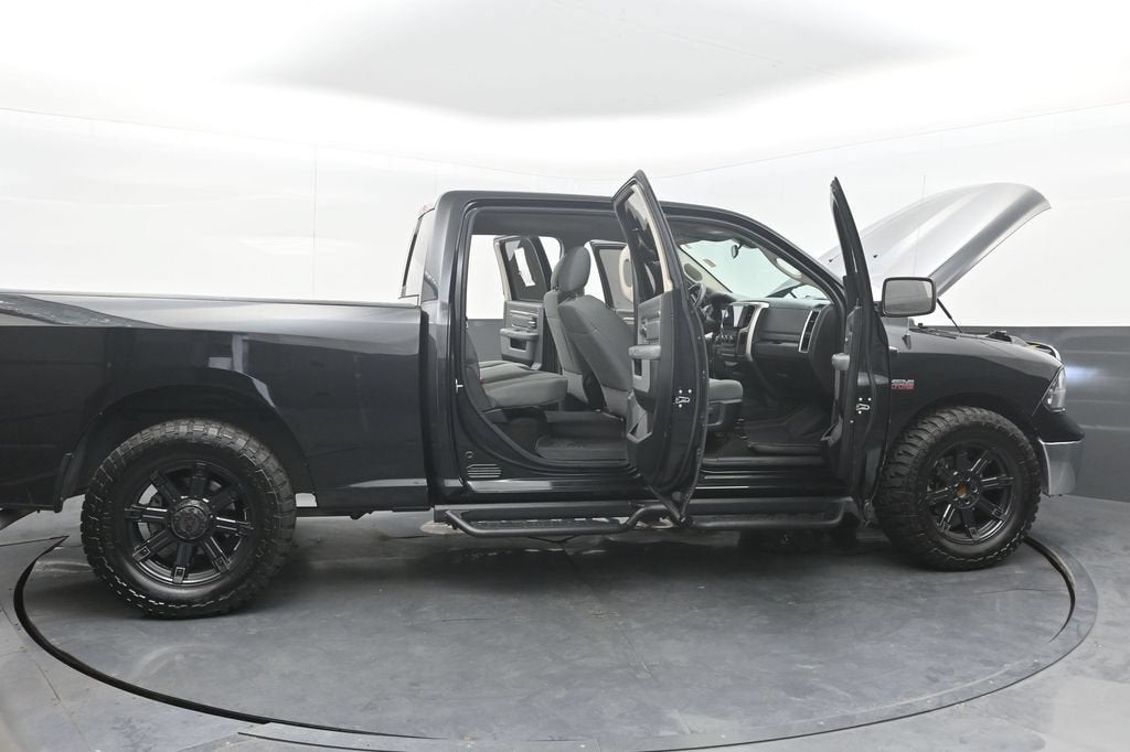 2017 RAM 1500 SLT
