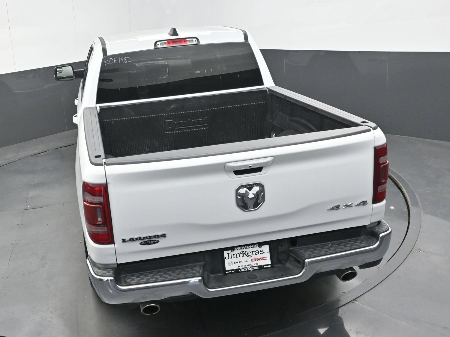 2024 RAM 1500 Laramie Crew Cab 4x4 5'7" Box