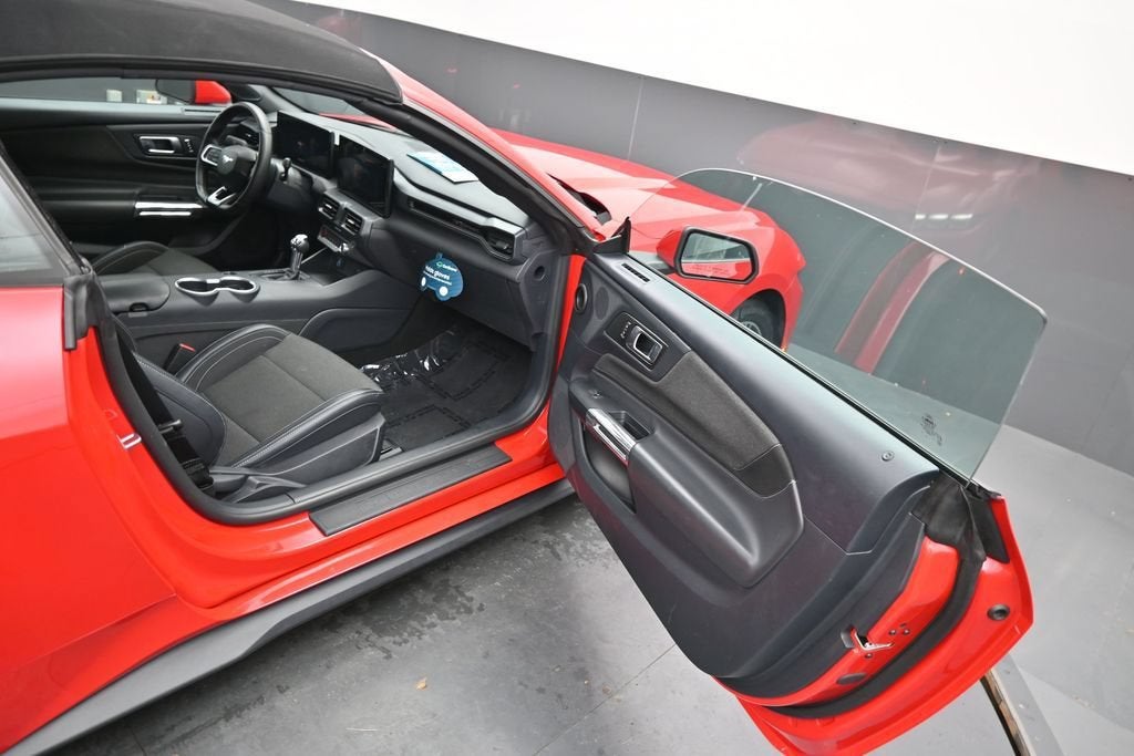 2024 Ford Mustang EcoBoost Convertible