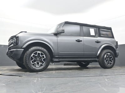 2021 Ford Bronco Base