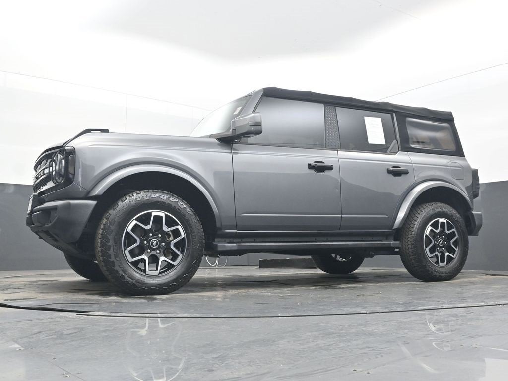 2021 Ford Bronco Base