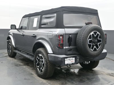 2021 Ford Bronco Base