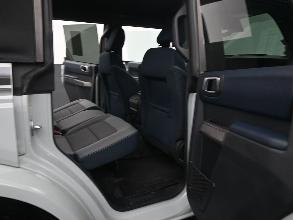 2021 Ford Bronco Base