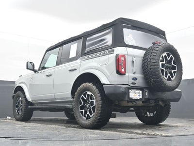 2021 Ford Bronco Base