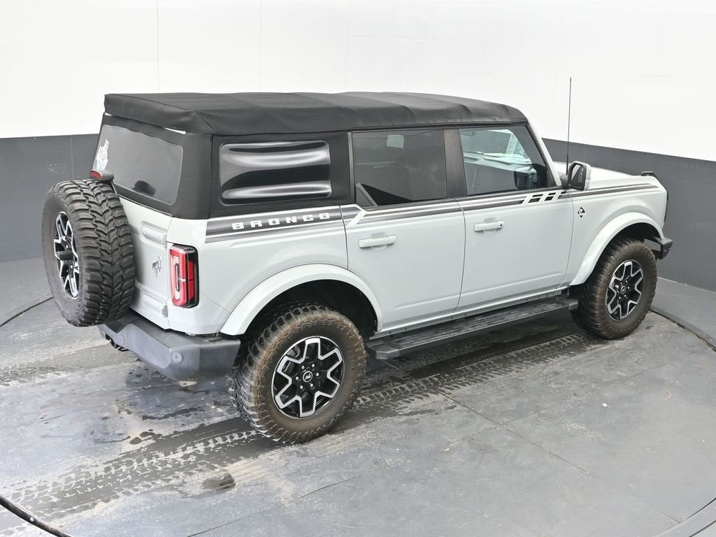 2021 Ford Bronco Base