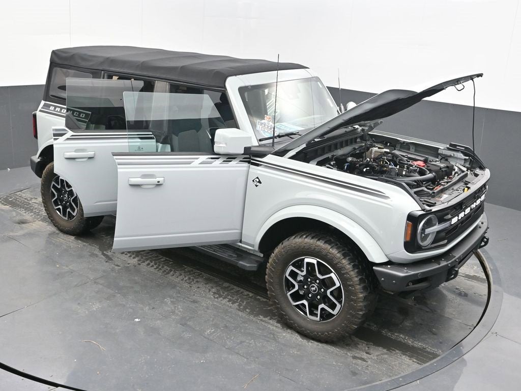 2021 Ford Bronco Base