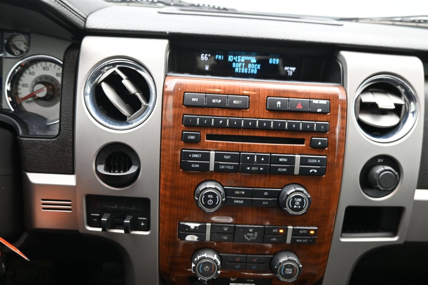2010 Ford F-150 XL