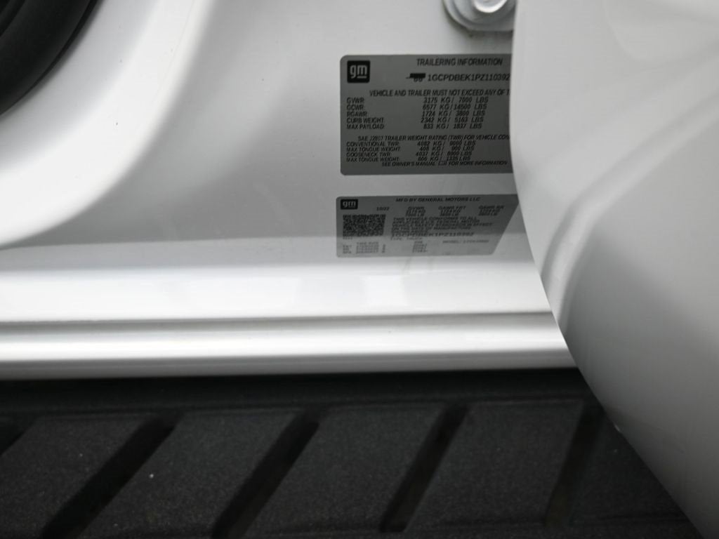 2023 Chevrolet Silverado 1500 Custom