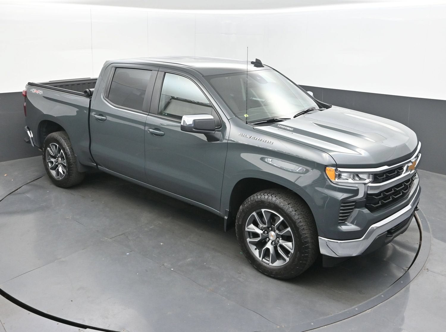 2025 Chevrolet Silverado 1500 LT (2FL)