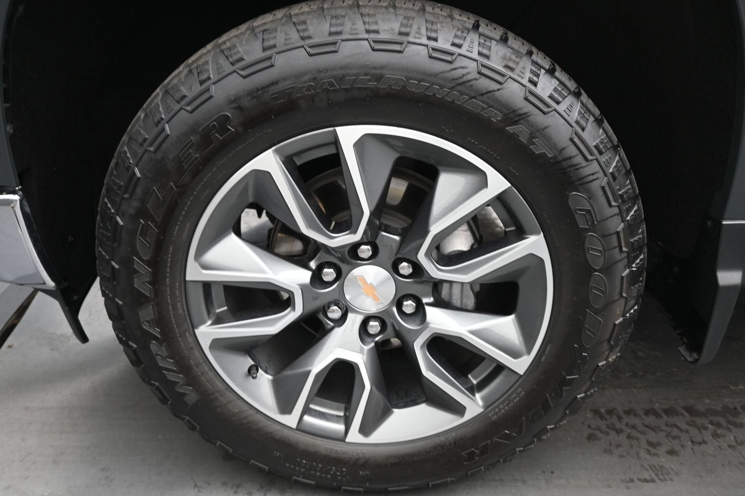2025 Chevrolet Silverado 1500 LT (2FL)