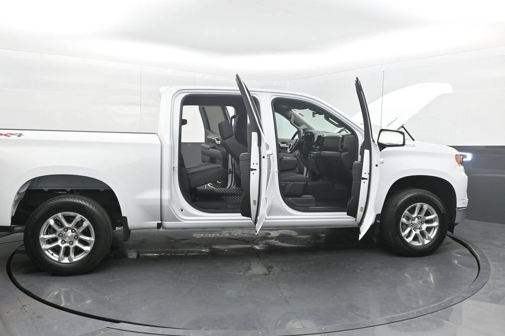 2025 Chevrolet Silverado 1500 LT (2FL)