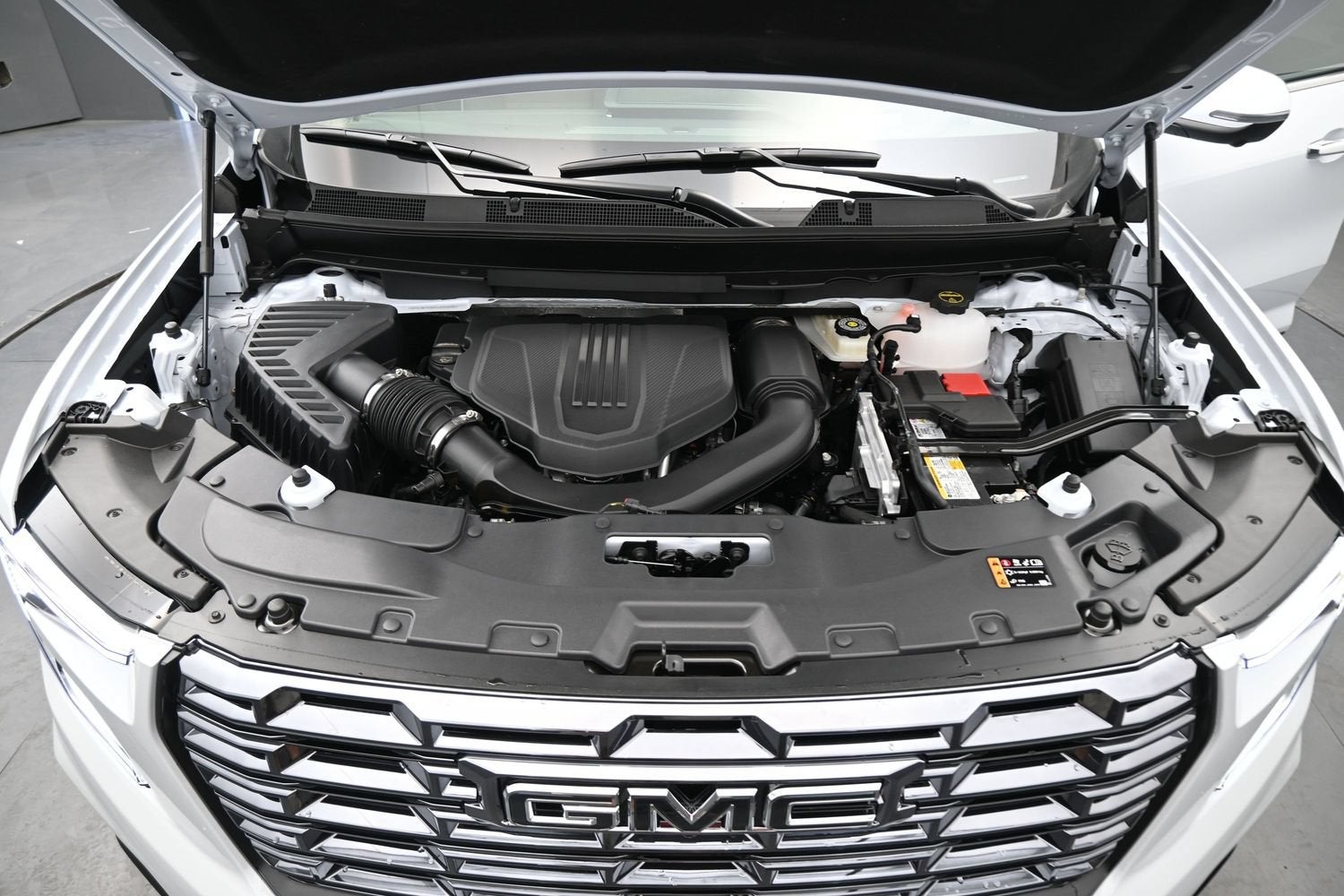 2027 GMC Acadia Denali Ultimate