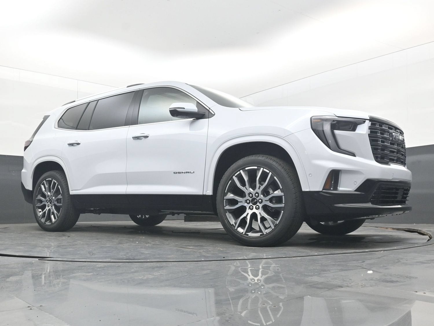 2027 GMC Acadia Denali Ultimate