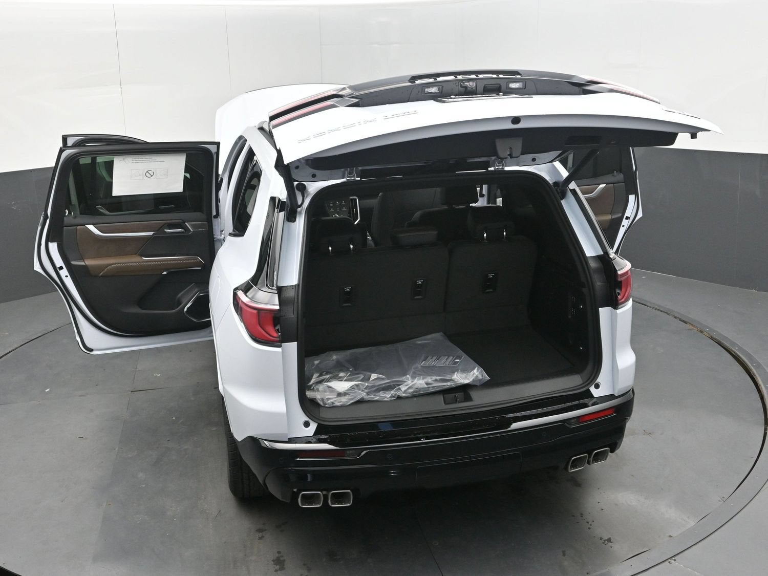 2027 GMC Acadia Denali Ultimate