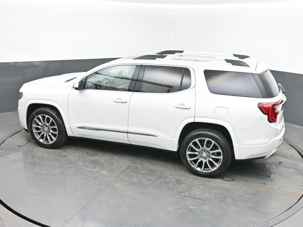 2022 GMC Acadia Denali