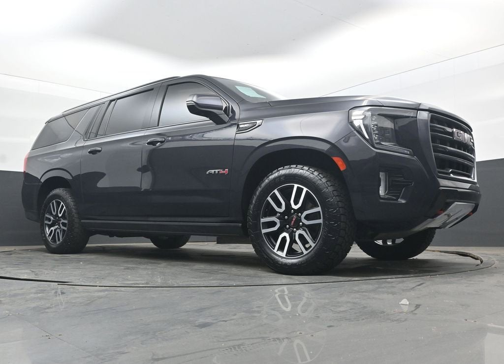 2023 GMC Yukon XL AT4