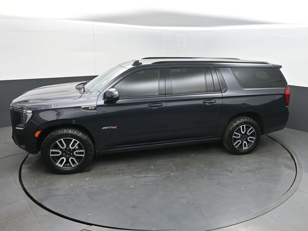 2023 GMC Yukon XL AT4