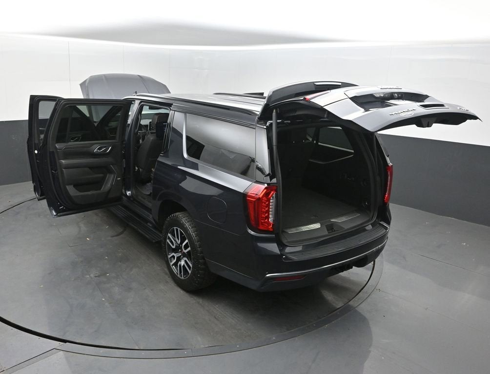 2023 GMC Yukon XL AT4