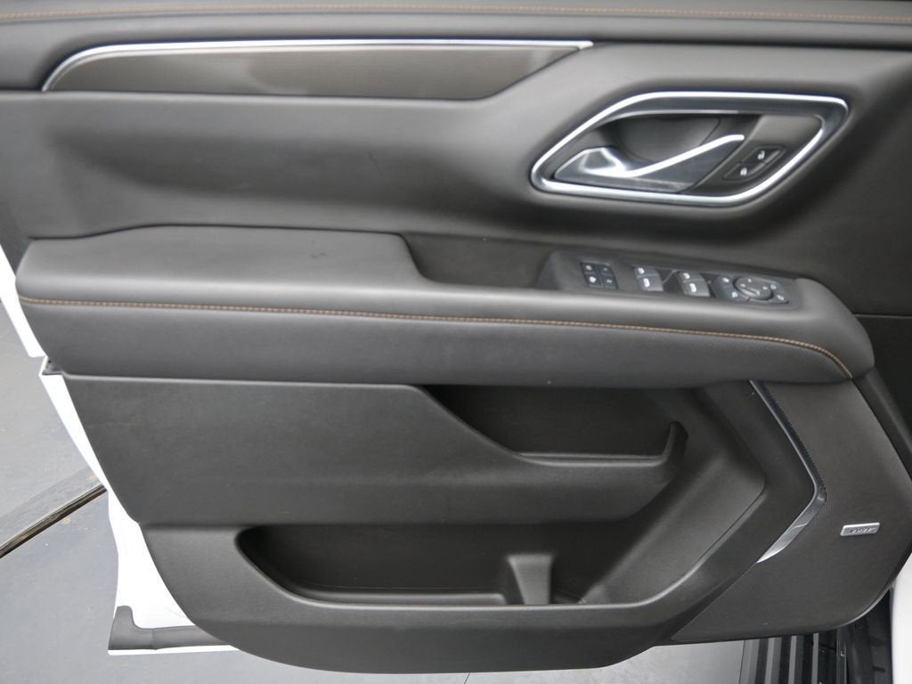 2024 GMC Yukon XL AT4