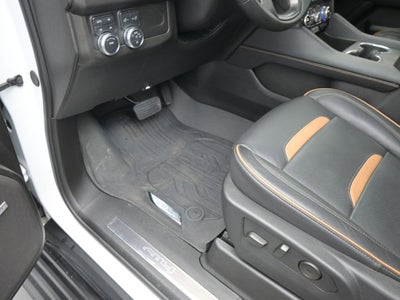 2024 GMC Yukon XL AT4