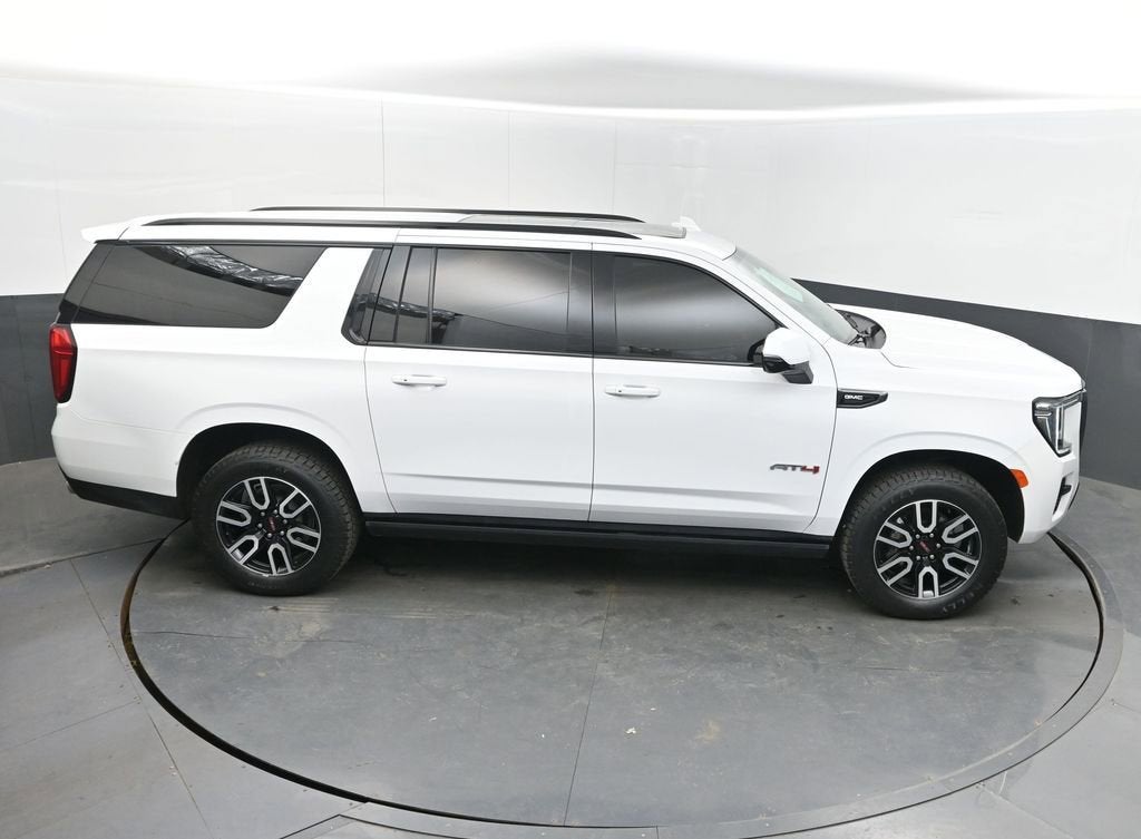 2024 GMC Yukon XL AT4