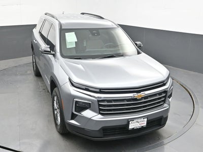 2024 Chevrolet Traverse LT