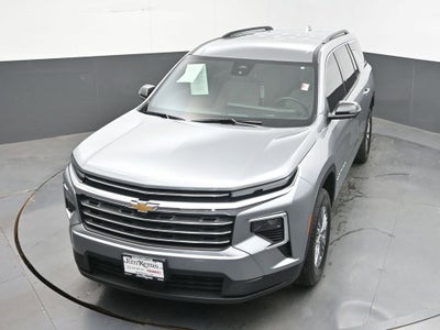 2024 Chevrolet Traverse LT