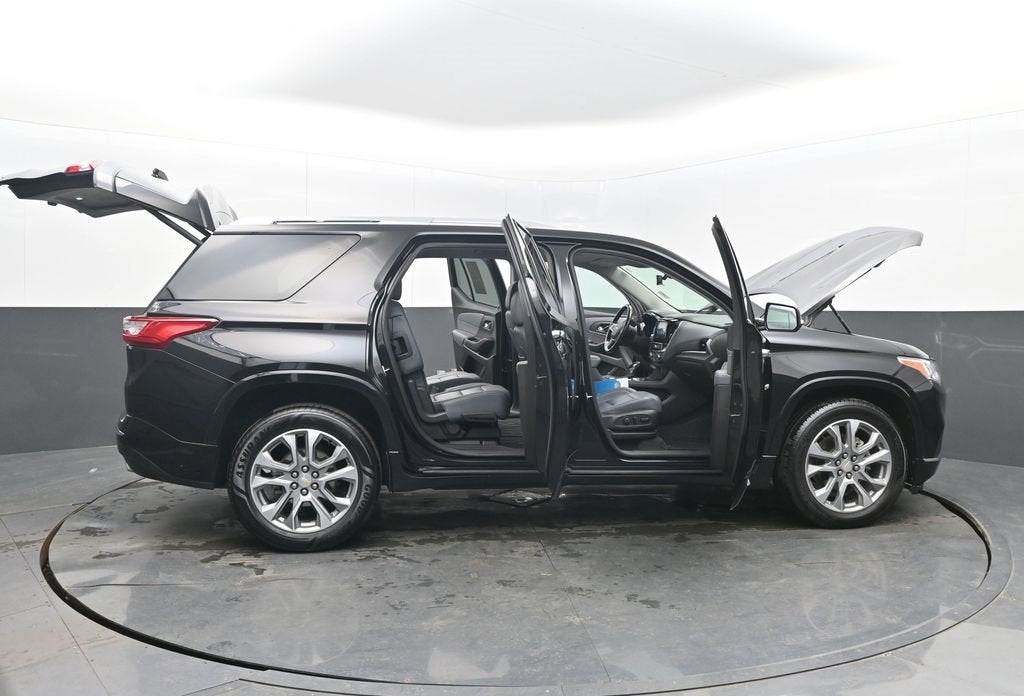 2021 Chevrolet Traverse Premier