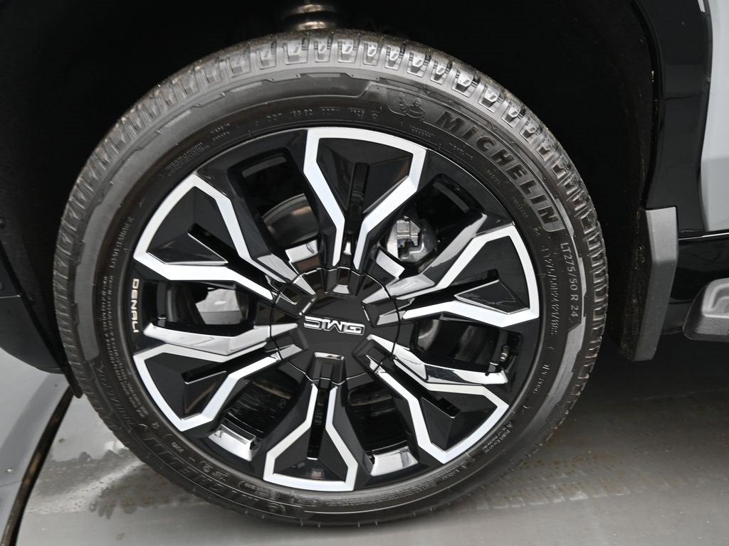 2025 GMC Sierra EV Extended Range Denali