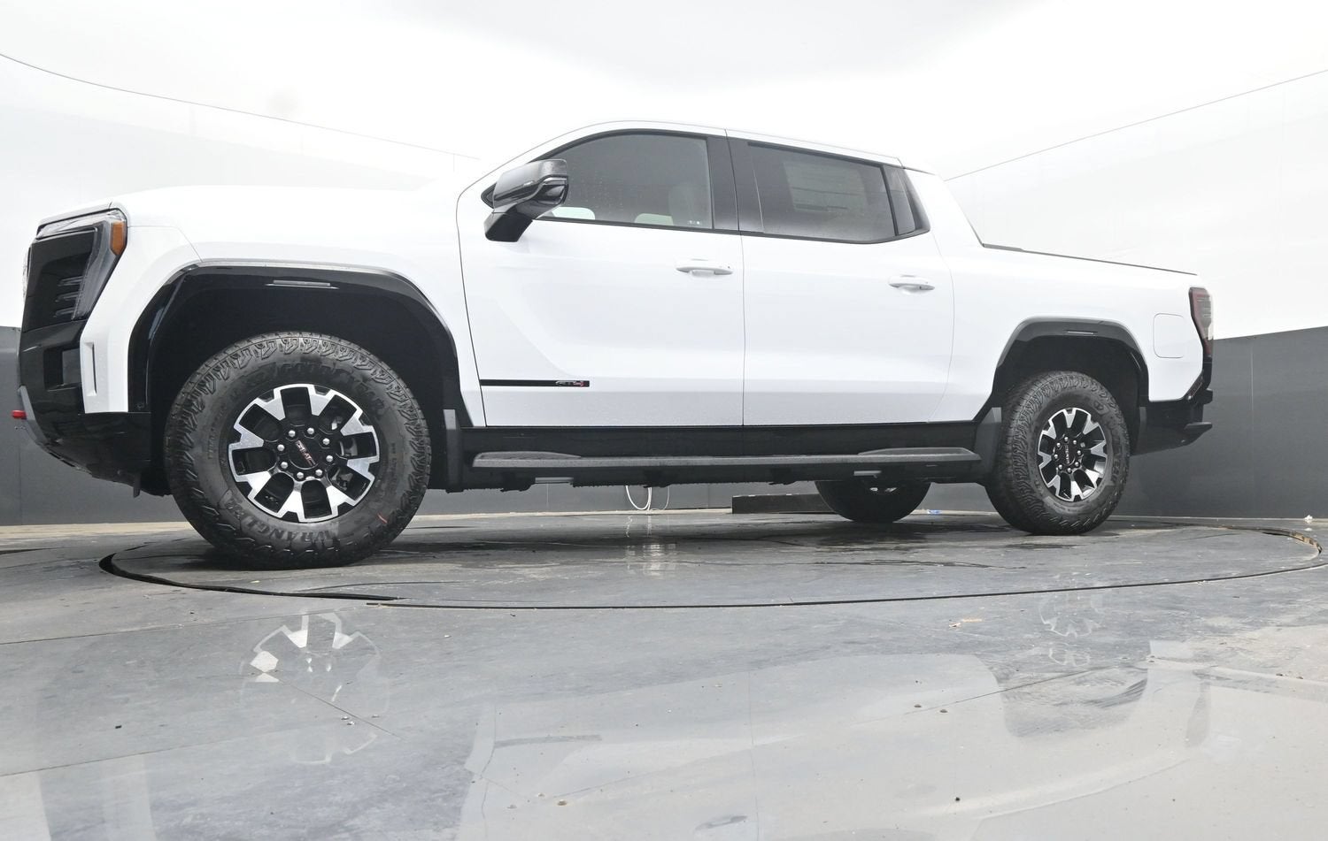 2026 GMC Sierra EV AT4 Extended Range