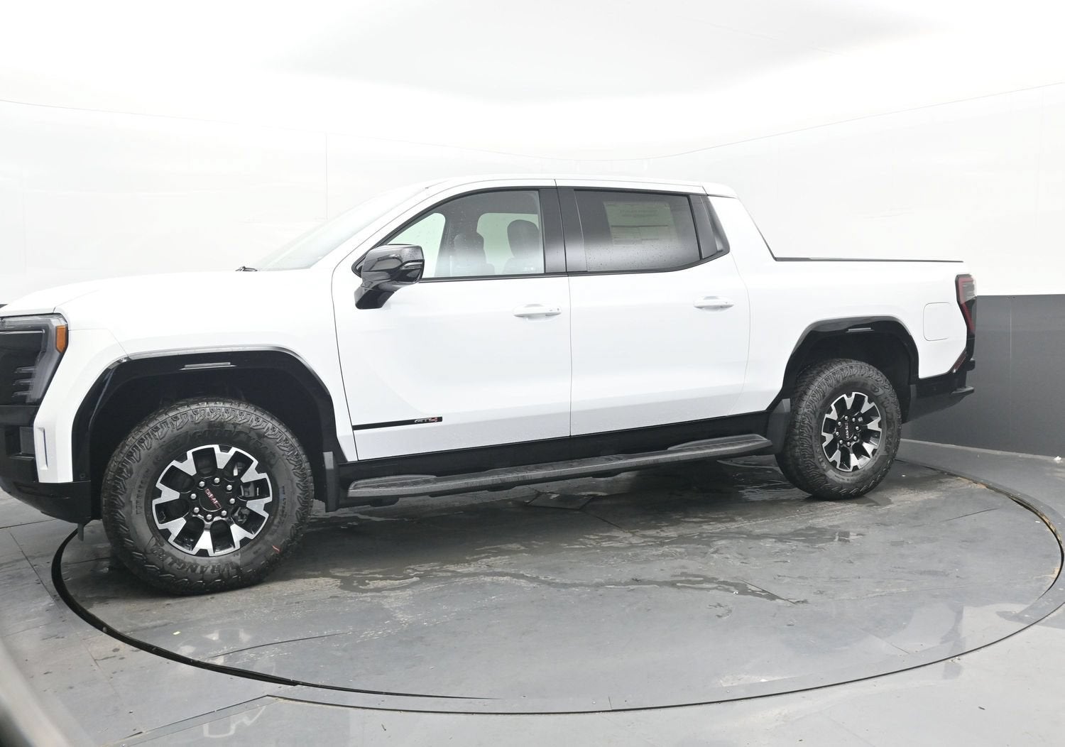 2026 GMC Sierra EV AT4 Extended Range