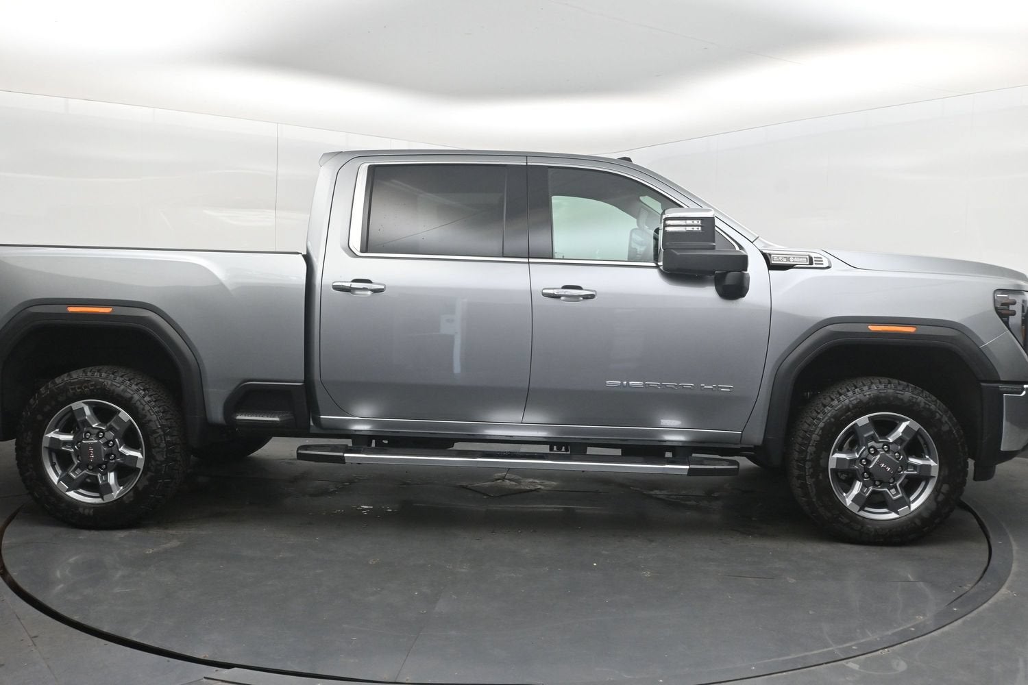 2026 GMC Sierra 2500HD SLT - Photo 8