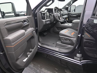 2025 GMC Sierra 2500 HD AT4