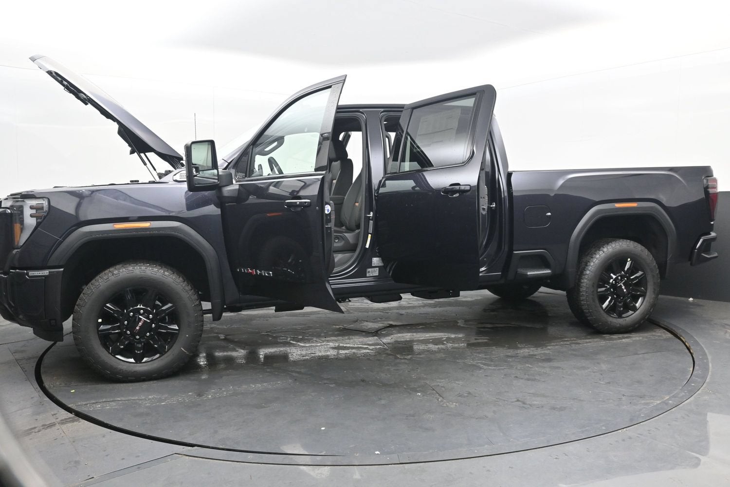 2025 GMC Sierra 2500 HD AT4