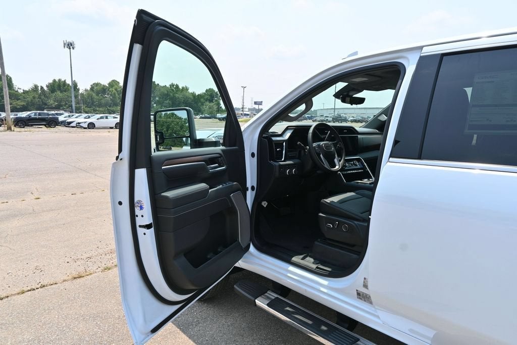 2026 GMC Sierra 3500 HD Denali DRW