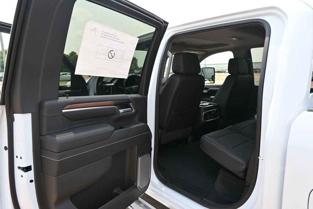 2026 GMC Sierra 3500 HD Denali DRW