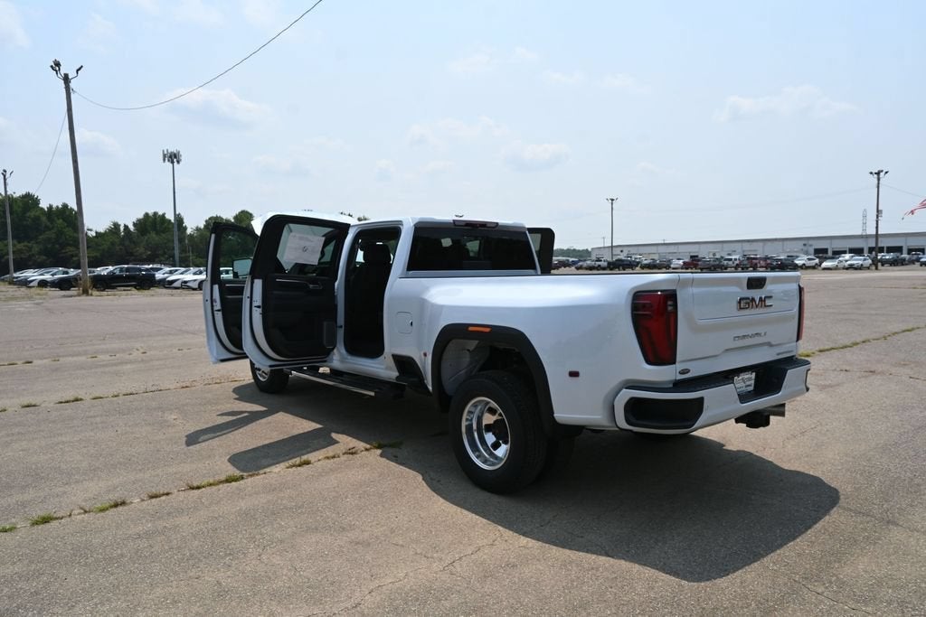 2026 GMC Sierra 3500 HD Denali DRW